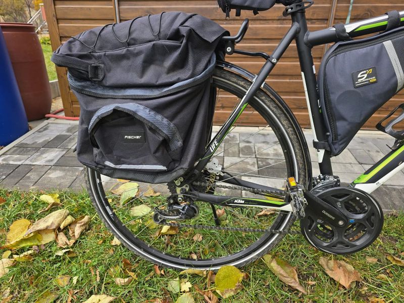 Trekingové kolo KTM CROSS GEO XG