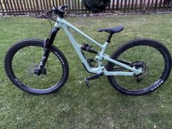 YT Industries Jeffsy