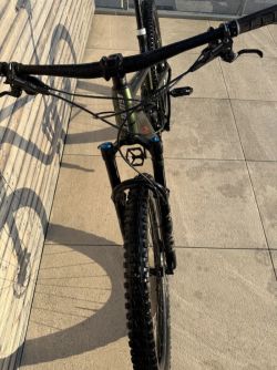 Giant Trance 1