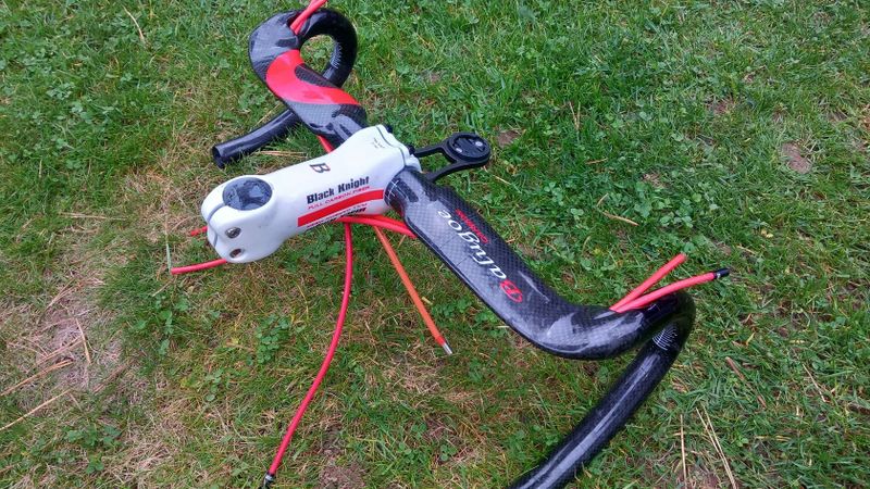 Silniční řidítka karbon 