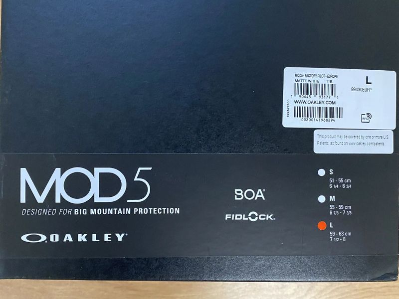 Lyžařská helma Oakley MOD5 Factory Pilot - mate white, velikost L (59-63cm) - nová