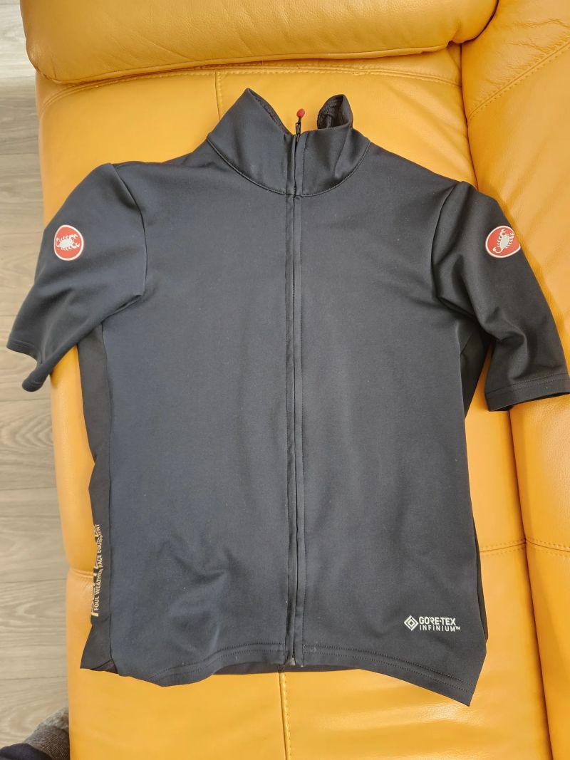 Castelli Perfetto Light velikost M