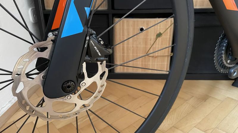 KTM Revelator Lisse Sonic Disc / vel.57 / mechanická sada