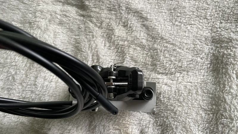 Shimano XT 8000 zadní brzda =NOVÁ=