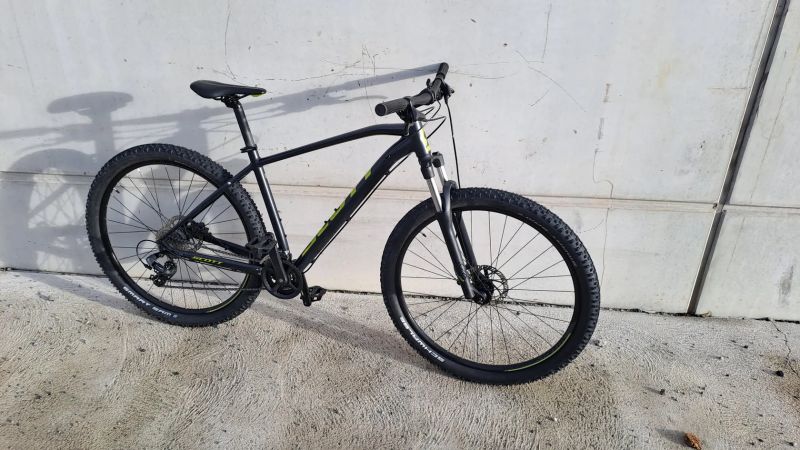 SCOTT ASPECT 960 (vel. L, 29") – včetně náhradních plášťů + bohatého příslušenství