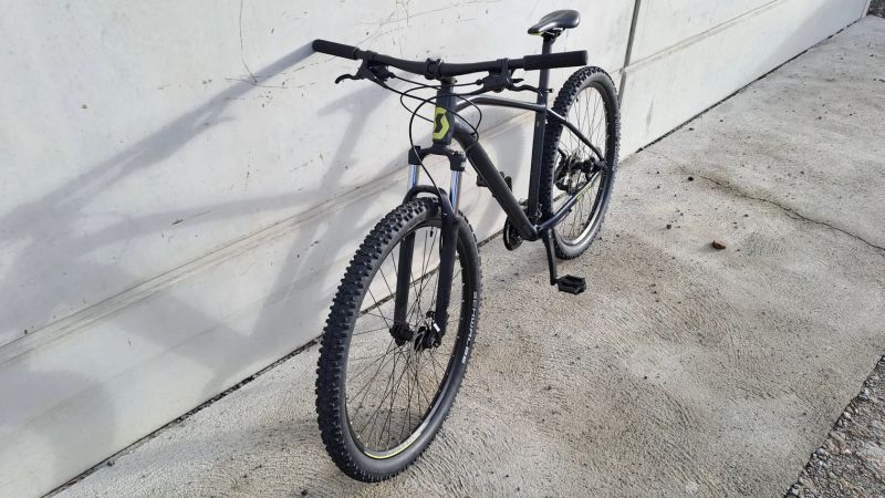 SCOTT ASPECT 960 (vel. L, 29") – včetně náhradních plášťů + bohatého příslušenství