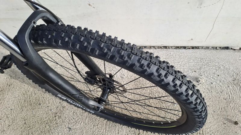 SCOTT ASPECT 960 (vel. L, 29") – včetně náhradních plášťů + bohatého příslušenství