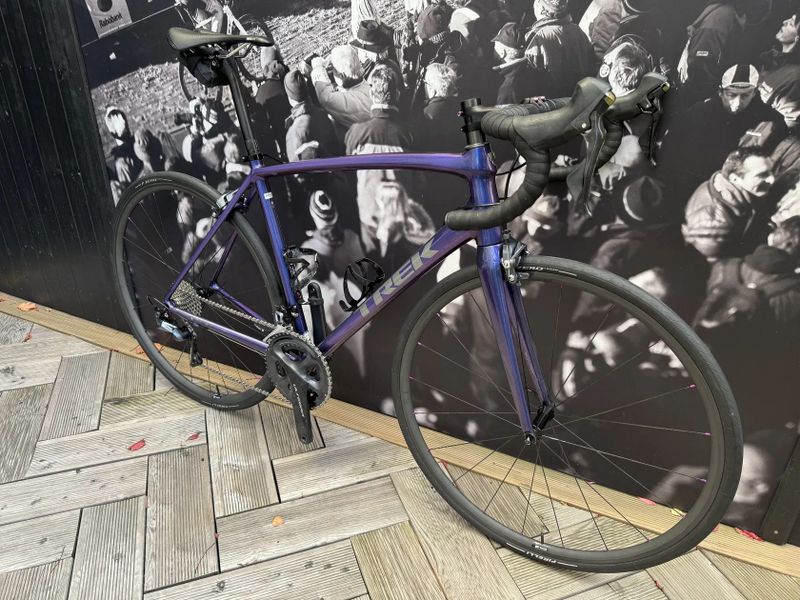 Trek Emonda ALR vel: 56 zakázková stavba