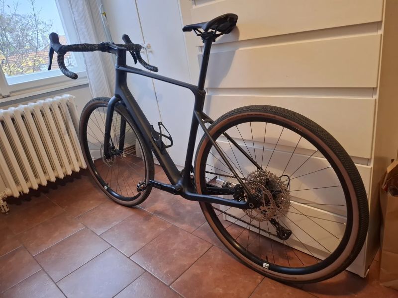 Cube Nuroad C62