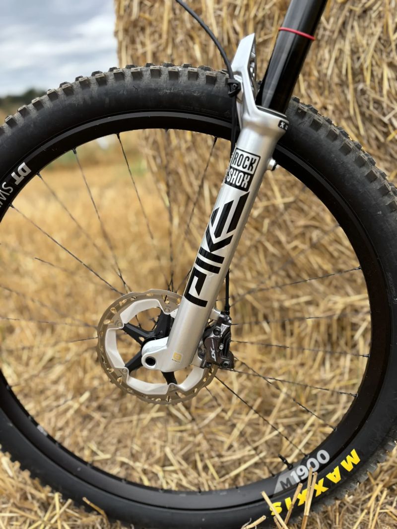 Santa Cruz Tallboy