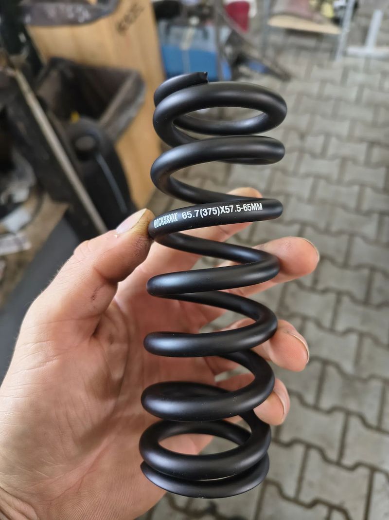 Pružina rockshox 375lbs 