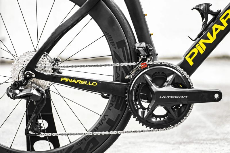 Pinarello Dogma F12, Shimano Ultegra Di2, FastWay RD60