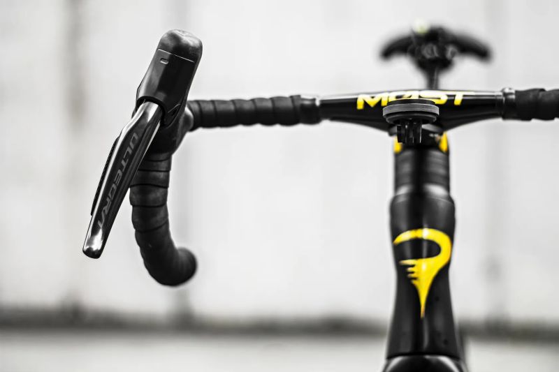 Pinarello Dogma F12, Shimano Ultegra Di2, FastWay RD60