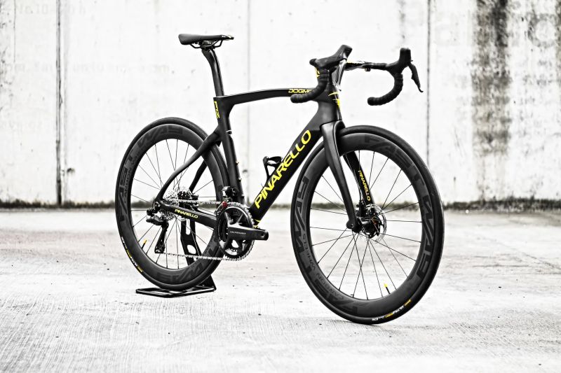 Pinarello Dogma F12, Shimano Ultegra Di2, FastWay RD60