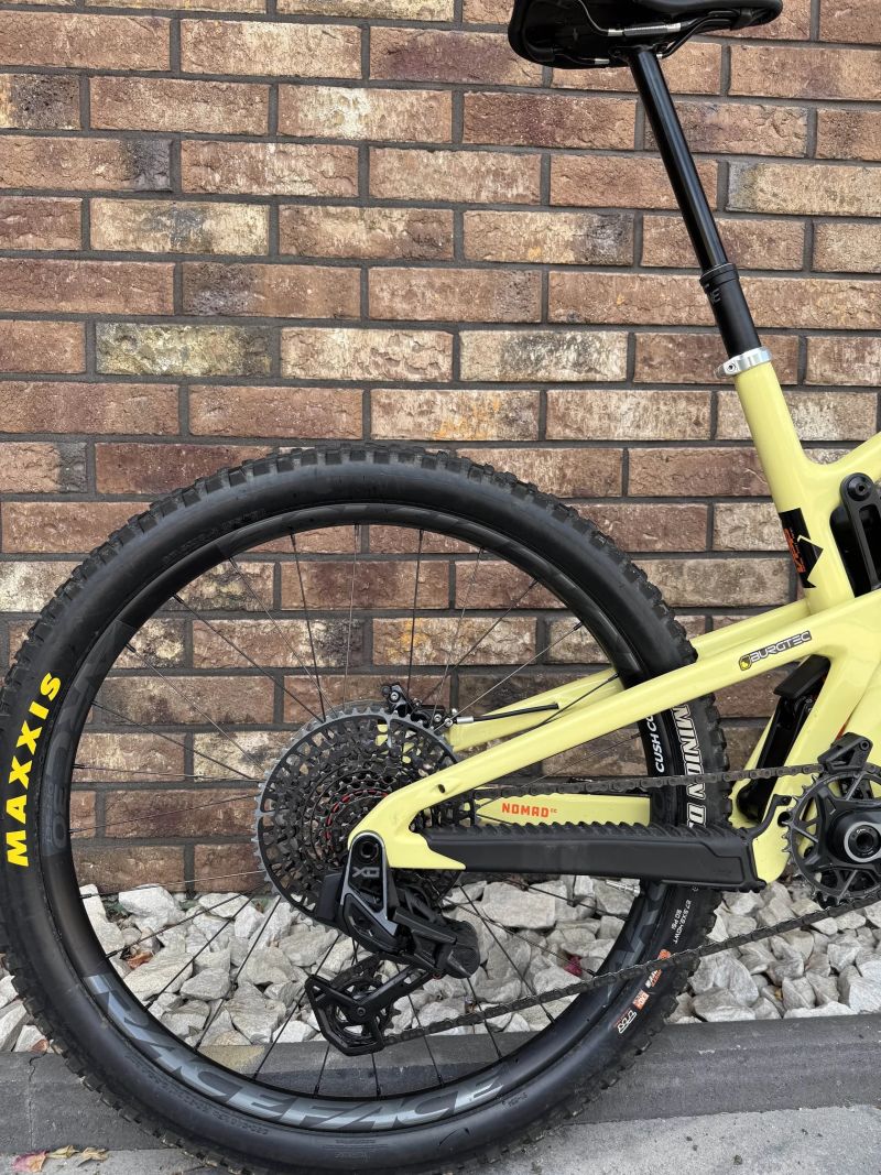 Santa Cruz Nomad 6 CC MX AX0 AXS XL