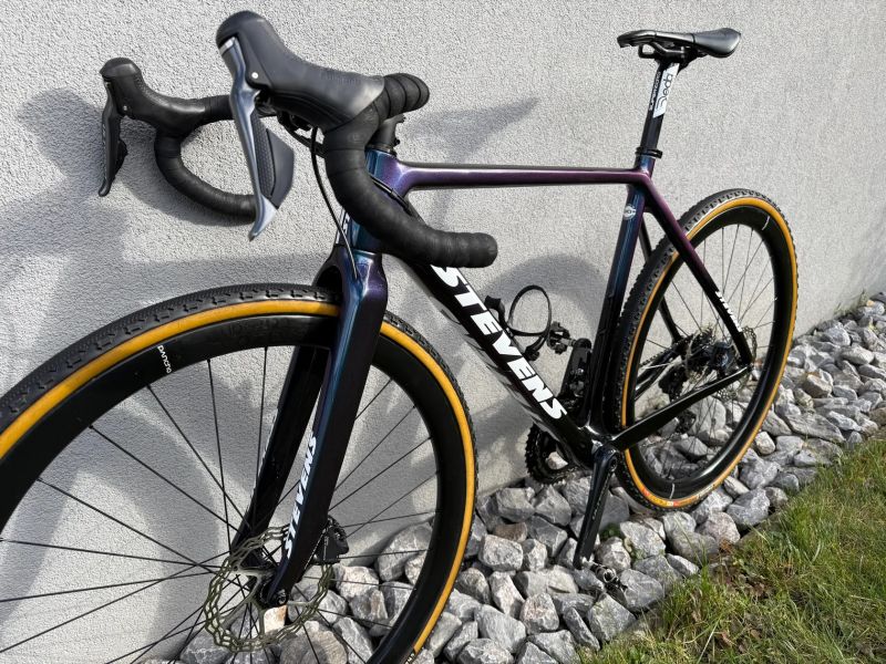 Stevens SUPER PRESTIGE, SHIMANO DI 2x11, velikost 52