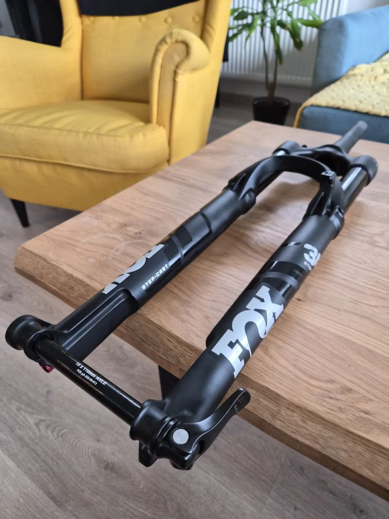 Prodám Fox 34 120mm StepCast Performance