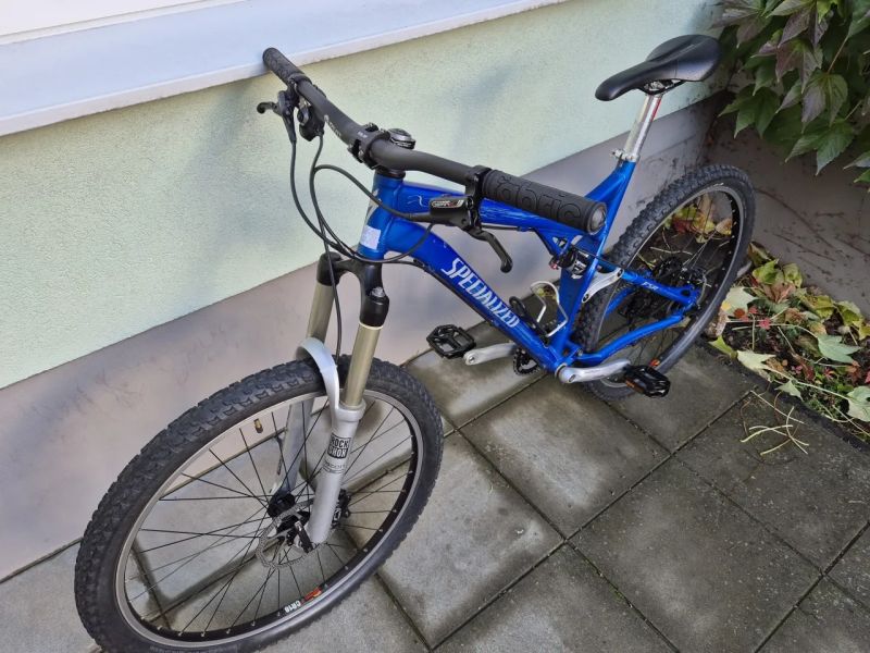 Celoodpružené kolo Specialized, vel.L/19", převody 1x11