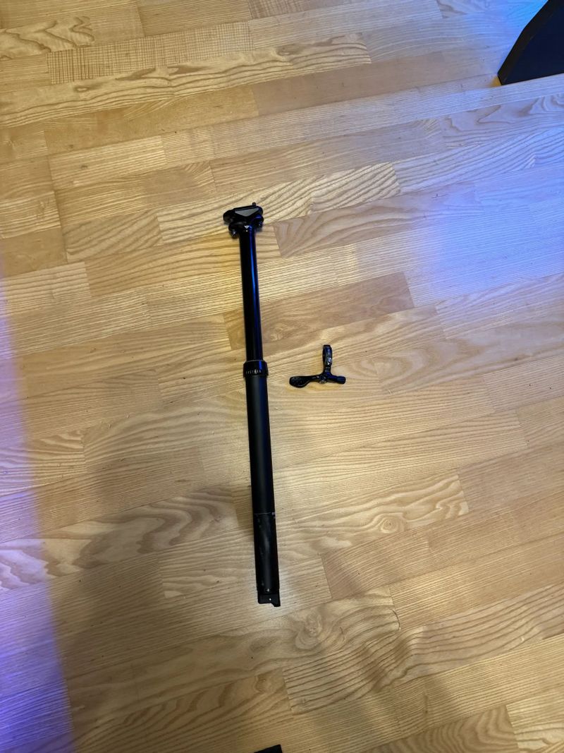 YT teleskopická sedlovka 200mm 31,6mm