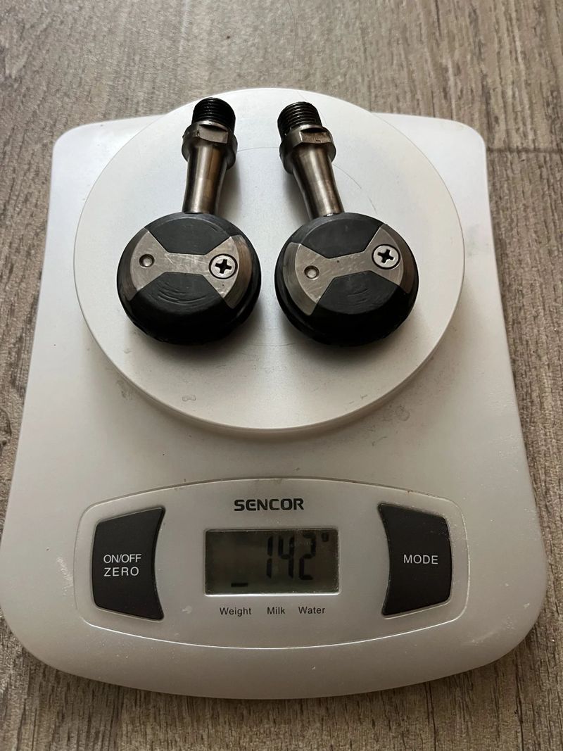 pedály Speedplay, 142g, titanové osy, skvélý stav