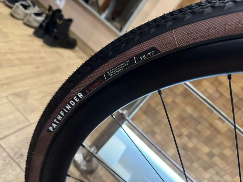 TOP gravel Pinarello Grevil - SRAM RED XPLR AXS 1 x 12 - 8,4 kg