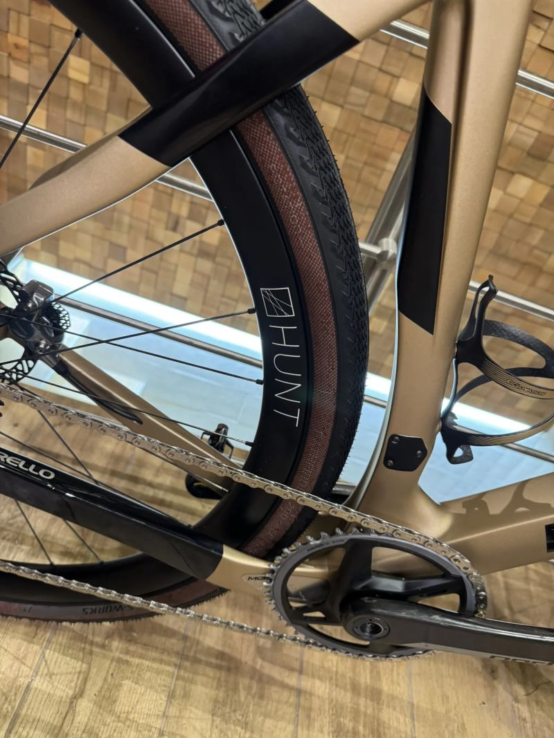 TOP gravel Pinarello Grevil - SRAM RED XPLR AXS 1 x 12 - 8,4 kg