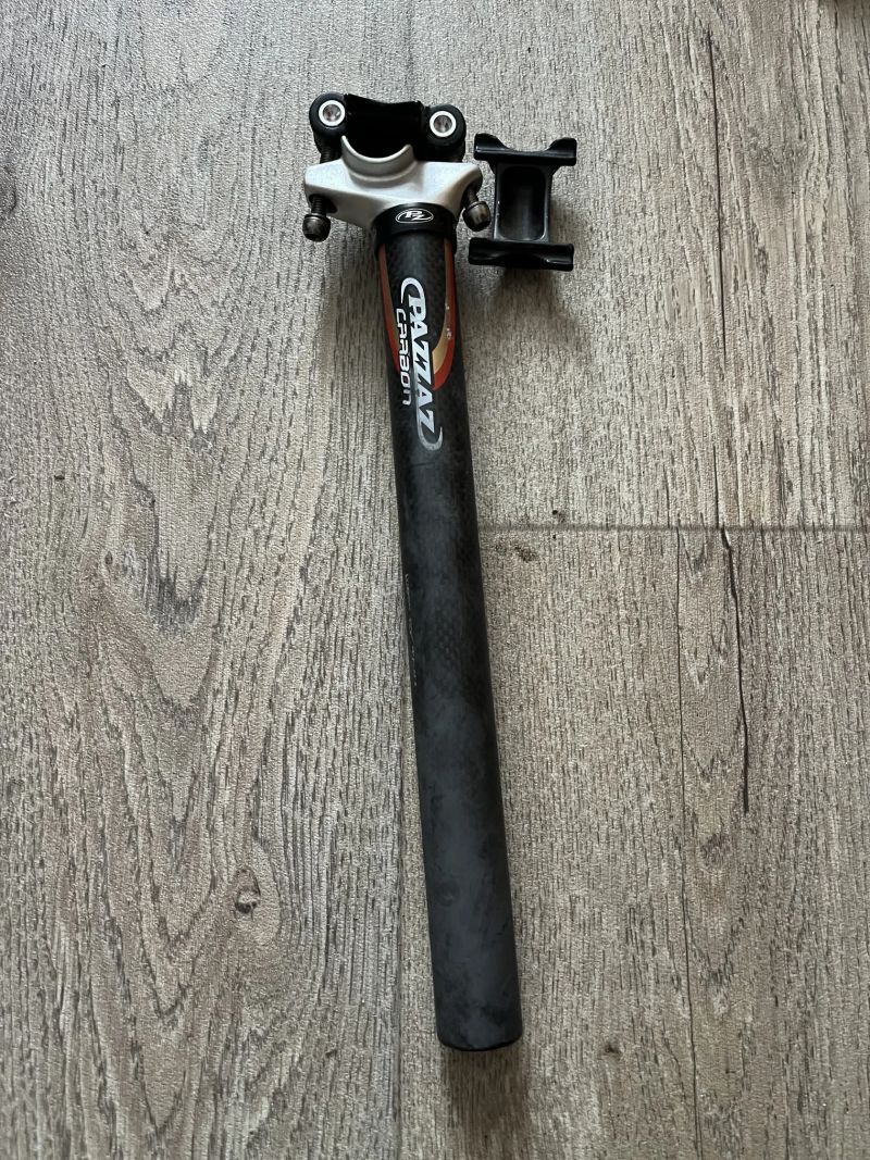 sedlovna PZ Racing Pazzaz Carbon 27.2mm, 300mm, 233g