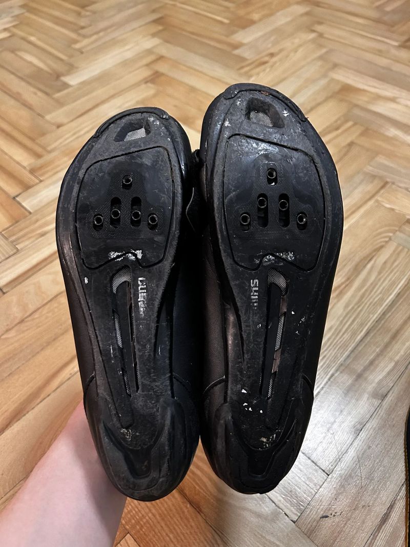 Silniční tretry Shimano RP1, vel. 44 