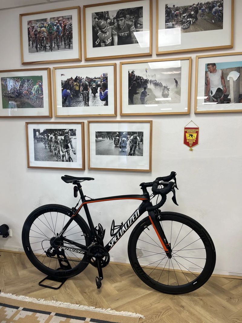 SPECIALIZED TARMAC Carbon 