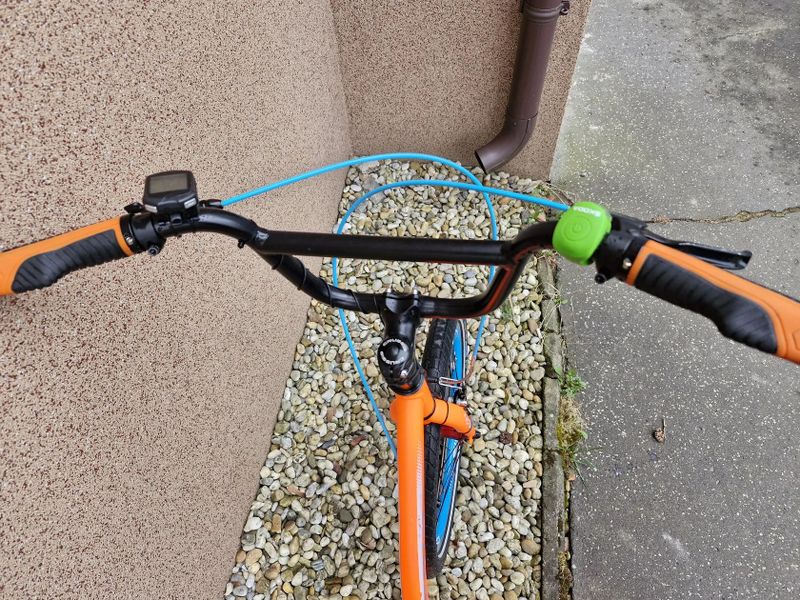 Koloběžka Crussis Urban 4.2 