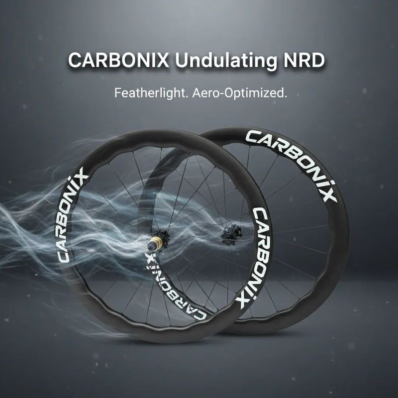 Lehká silniční karbonová kola Carbonix Undulating s karbonovými dráty (1295g) a keramickými ložisky!