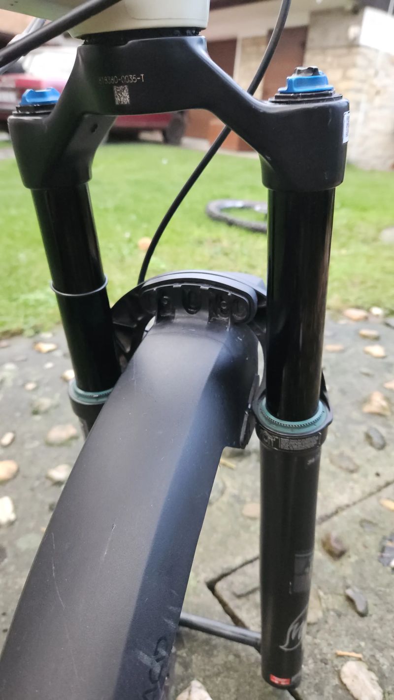 Fox PERFORMANCE ELITE 34 140mm, Fit4
