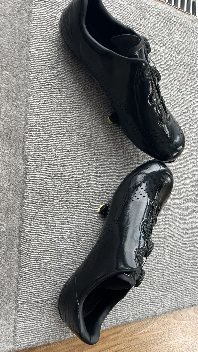 Supacaz Kazze Carbon tretry, černá