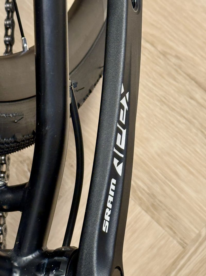 Ocelový gravel Planet X Sram Apex 1x12