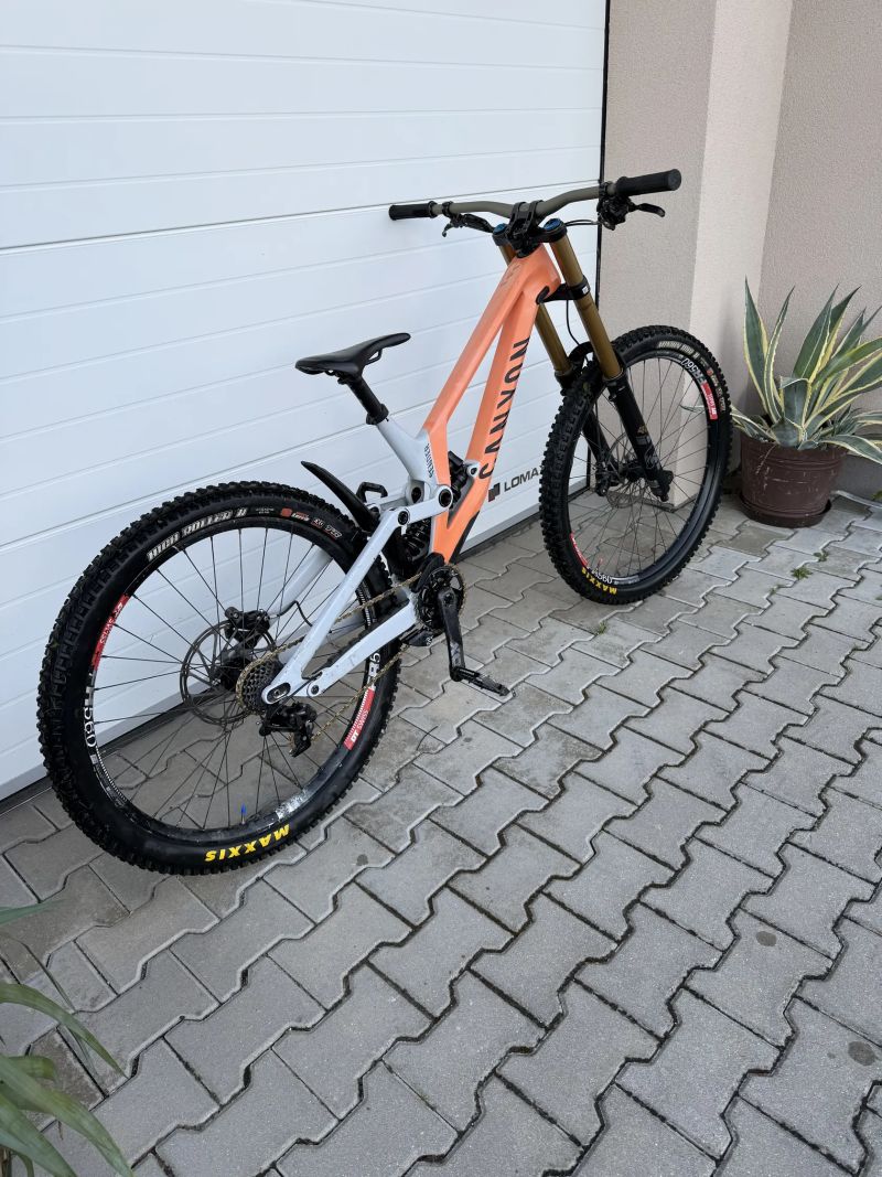 Canyon Sender