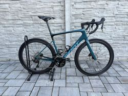 Giant Defy advanced 2 disc karbonová kola scope