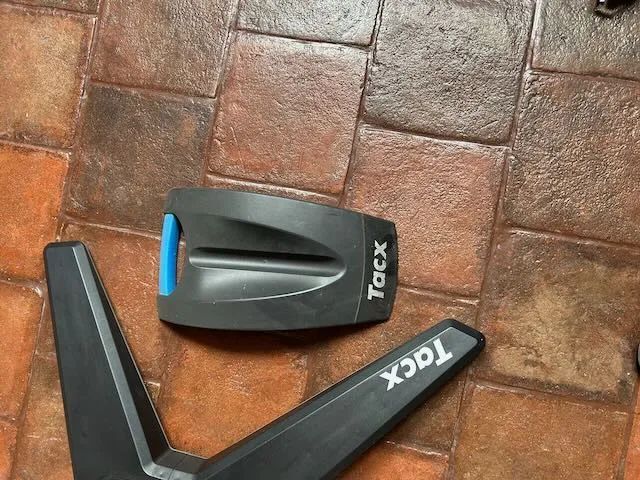 Tacx Flux S + doplňky