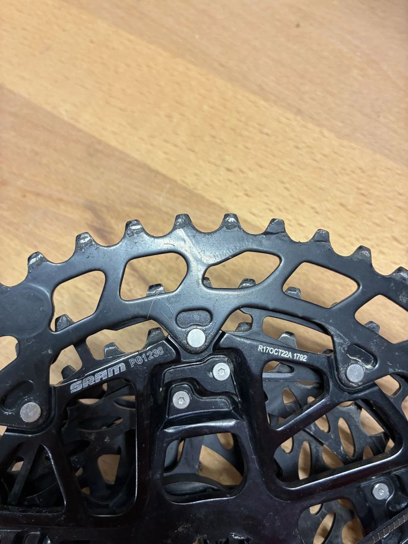 Kazeta SRAM PG-1230 NX Eagle 12 rychlostí 11-50z