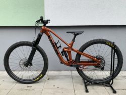 Trek Slash 8 2023