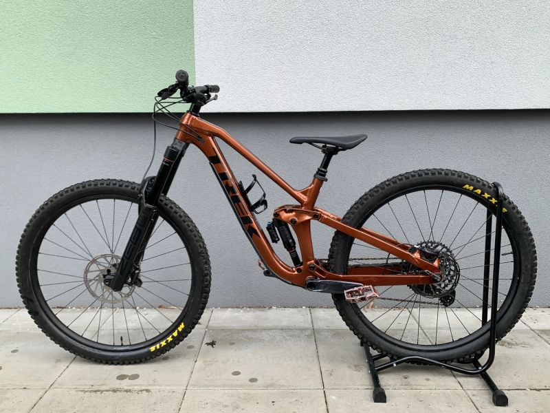 Trek Slash 8 2023