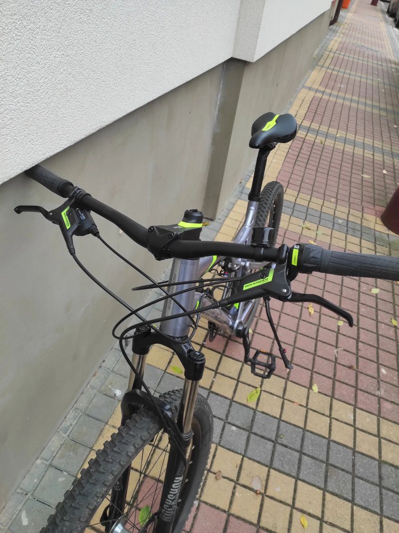 Rockrider ST900 S celoodpružené horské kolo v záruce