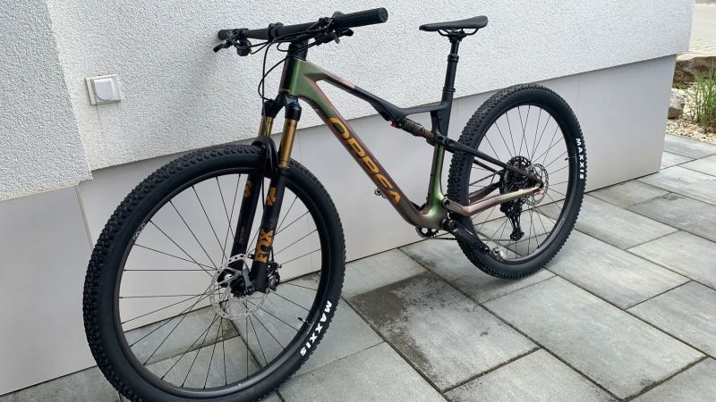 Orbea OIZ M10 Chameleon Goblin Green