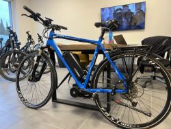 🚴‍♂ TREKINGOVÉ SUPER KOLO 💥 Obří výkon 750W 100N.M, dojezd AŽ 150KM, rychlost AŽ 50KM/H. TOP STAV!