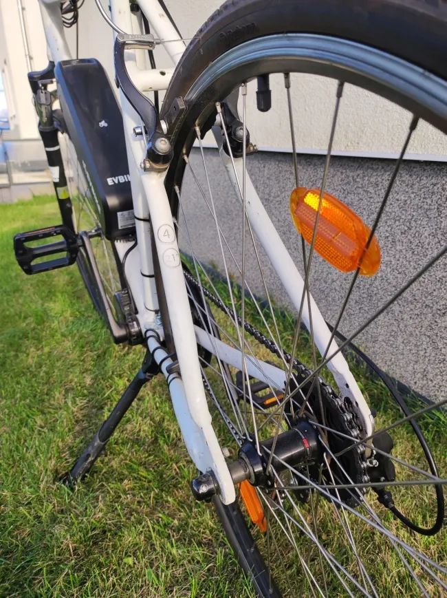 PRODEJ - Trekové kolo s EVBIKE středovým motorem