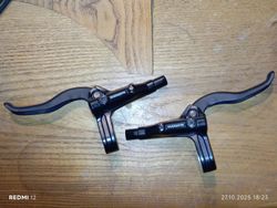 Brzdové páky Shimano MT401