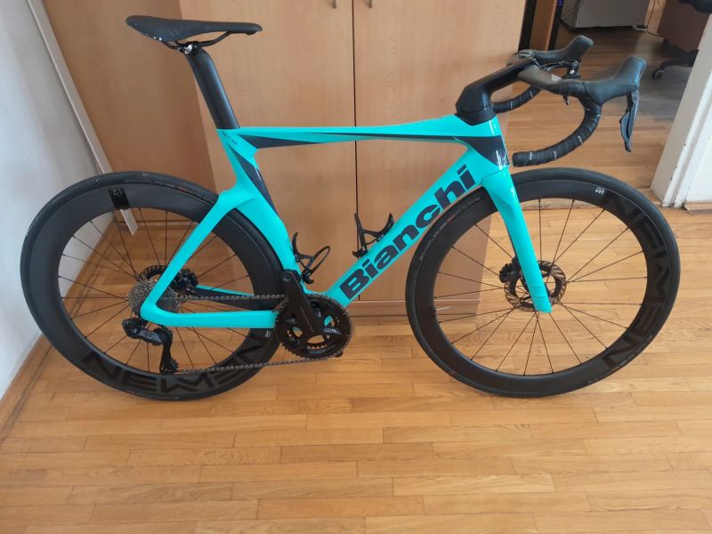 Bianchi oltre comp ultegra Di2