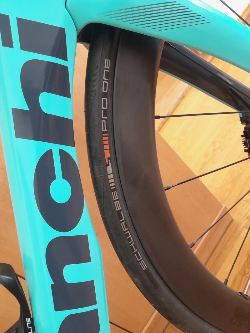 Bianchi oltre comp ultegra Di2