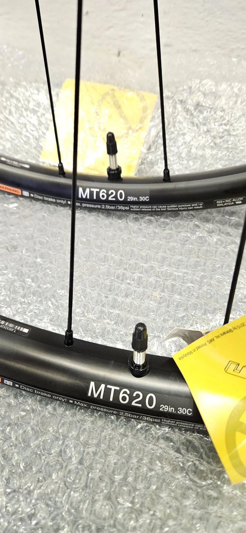 Nové kolesá Shimano Wh-Mt620 Microspline