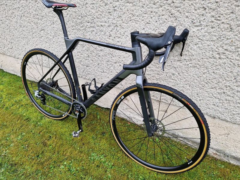 Canyon Inflite CF SLX