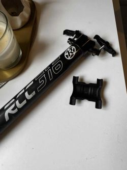 Prodám karbon sedlovku Reverse RCC 309 31,6mm